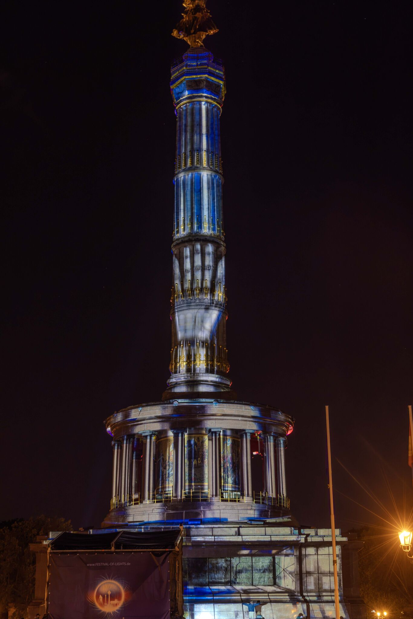 Large image